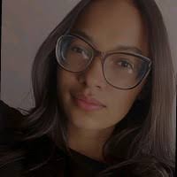 70+ "Érica C." profiles