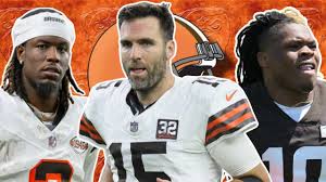 Tiền vệ chạy cánh mới của Cleveland Browns gây ấn tượng tại OTAs trong video lan truyền - Athlon Sports