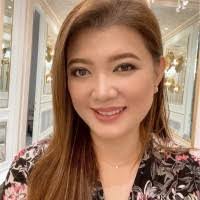 Ruth Pascual's Instagram, Twitter & Facebook