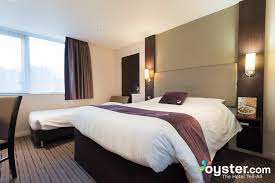 Close to hyde park and paddington station. Premier Inn London Hendon The Hyde Hotel Lobby At The Premier Inn London Hendon The Hyde Hotel Oyster Com Hotel Photos