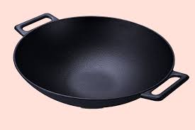 This Best Selling Cast Iron Wok Is Just 20 Right Now Cast Iron Wok Wok Vintage Cast Iron Cookware