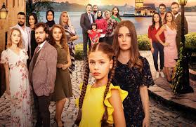 La aplicación de elif ahora está disponible con capítulos en español, en calidad hd y sin publicidad, para ios & android! Primul Episod Din Elif Sezonul 5 DebuteazÄƒ Cu Multe Semne De Intrebare Cine Este BÄƒrbatul Misterios È™i De Ce Le CautÄƒ Pe Melek È™i Pe Elif