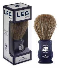 Features a wooden handle and 100% pure horse hair. Horse Hair Shaving Brush Vie Long