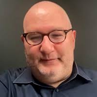 Jerry Leo deja Canela y se suma a BET Media Group