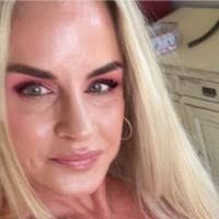 50+ "Holly Roberson" profiles