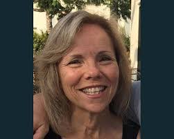 Lisa Kimura's Instagram, Twitter & Facebook