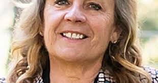 Kathy Hallmark's Instagram, Twitter & Facebook