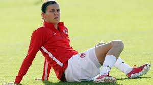 Le 29 janvier 2020, elle devient la meilleure buteuse de. Canada S Christine Sinclair Says She Is Healthy Ready To Play Again Sportsnet Ca
