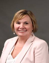 Leading with Heart: Lisa Aubert of Cochlear Americas On The Power of  Authentic Women's Leadership