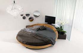 The special design, the comfort, the different headboard options and the convenience of getting off the bed easily makes round beds interesting. 27 Round Beds Design Ideas To Spice Up Your Bedroom