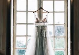 Elegant but budget discount bridal wedding dresses for sale in uk with the latest fashion design. When To Buy Your Wedding Dress Your Definitive Shopping Timeline