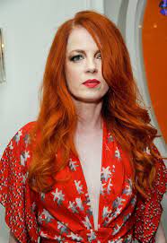 Another change was the addition of dark shadows between her fingers of the right hand. 67 Of The Most Legendary Redheads Of All Time Huffpost Life