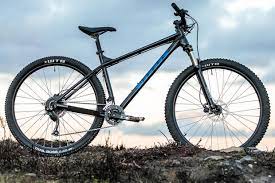 Find out which mountain bike is the editor's choice for under $500! Best Mountain Bikes Under 500 2021 Top Rated Budget Mtbs Bikeradar