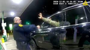 A simple, split second brain lapse that leads to you locking your keys in the car will ruin your. Hampton S Top Prosecutor Begins Review Of Windsor Traffic Stop After State Police Complete Criminal Investigation Daily Press