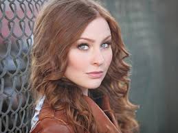 Kelli J. Bartlett, Director of Makeup Artistry, GLAMSQUAD