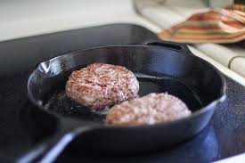 How To Cook A Hamburger In A Frying Pan With Pictures Ehow How To Cook Burgers Stovetop Burgers Burgers On The Stove