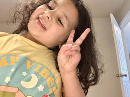 Jasmine Espinal's Instagram, Twitter & Facebook