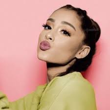 Angela Rey *-* (@loveriskidrauhl)