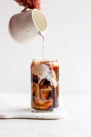 3 Resep Es Kopi Susu Gula Aren Untuk Teman Santai Kamu