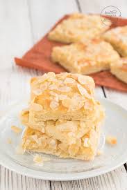 Butterkuchen Mit Mandeln Und Sahne Backen Macht Glucklich Rezept Butterkuchen Mit Mandeln Butterkuchen Rezepte
