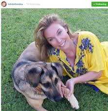 Jun 12, 2021 · ερευνητική δημοσιογραφία: H Lara Kai H Koyklara H Tatiana Stefanidoy Pio Mayrismenh Apo Pote Pozarei Sto Grasidi Me Th Nea Ths Filh People G Star Fashion Celebrity Pictures Women