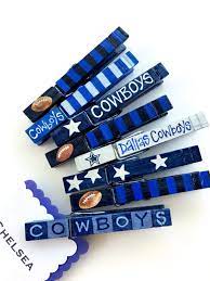 Dallas Cowboys Football Party Decor Painted Clothespin Magnet Football Party Favor Football Fan Team Gift Nfl Memorabilia Clothes Pins Football Party Favors Clothespin Magnets