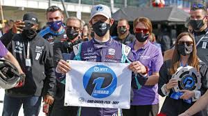 Grosjean had previously spent nine seasons in formula one for a variety of teams, picking up 10 podiums. Aszelashyod5m