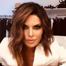 Lisa rinna experimented with a new look while out in nyc tuesday. 770 Lisa Rinna Ideas Lisa Rinna Lisa Lisa Rinna Haircut