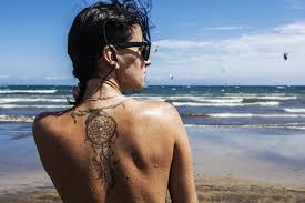 Tattoo designs on spine looks super cool. 16 Spine Tattoo Ideas For Women Revelist