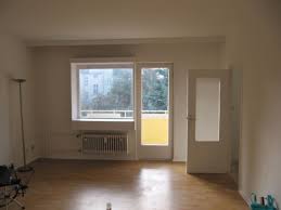 This unit is perfect for a single person or a couple looking for space and comfort and privacy while still having good access to the city. 1 Zimmer Wohnung Zu Vermieten Berliner Strasse 28 14169 Berlin Zehlendorf Zehlendorf Mapio Net