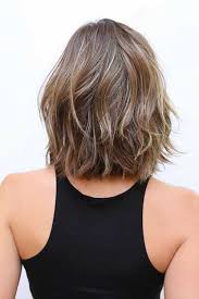 Also, don't forget to style your hair to the side so you can mimic this particular hair. 15 Short Layered Haircuts For Wavy Hair