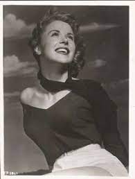 Julia arnall was an actress who had a successful hollywood career. Who Is Julia Arnall Dating Julia Arnall Boyfriend Husband