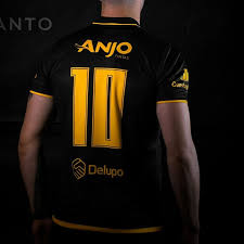 O objetivo da rede municipal é oportunizar a igualdade, segurança e respeito entre os estudantes. Em Reconhecimento Ao Torcedor Tigre Lanca O Uniforme Numero 3 O Manto Da Gratidao