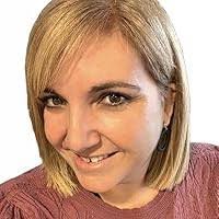 Sandra Rein's Instagram, Twitter & Facebook