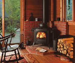In addition to directions on installation and operation, this manual includes directions on maintenance and assembly. Vermont Castings Resolute Acclaim Wood Stove