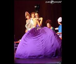 Mozart L Opéra Rock C Est Bientôt La Fin Epingle Sur Mozart L Opera Rock