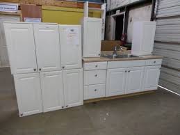 Shaker white solid wood kitchen cabinets in stock! Gebrauchte Kuchenschranke Mobelde Com Kitchen Cabinets For Sale Used Kitchen Cabinets Cabinets For Sale