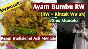 Setelah itu ukep bumbu halus bersama ayam masukkan laos salam daun jeruk dan sereh. Cara Membuat Ayam Bumbu Rw Khas Manado Youtube