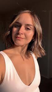 I couldn’t get it out of my head, so here we are 💇🏻‍♀️, Thanks to  @hairbystefaves for giving me the PERFECT chop 🤎 , #shorthair  #shorthairstyle #hairchop #pommeshell #brunettehair #microinfluencers ...