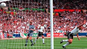 England began euro 96 with a familiar shape and, to everyone's delight, not a christmas tree in sight. Snap Shot Germany Knock England Out Of Euro 96 Under 21 Uefa Com