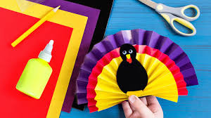 Como todos los años la celebración del día de acción de gracias en los estados unidos, despierta en la comunidad latina sentimientos encontrados. 14 Manualidades De Thanksgiving Para Ninos Telemundo