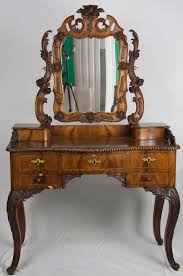 Vintage Makyaj Masasi 1800 Ler Binkelam Com Antika Mobilya Antikalar Makyaj Masasi