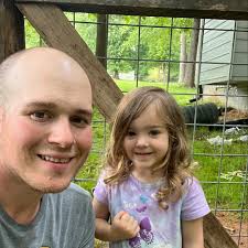 What could be causing a clunking sound when making sharp turns in a 2003  F150?