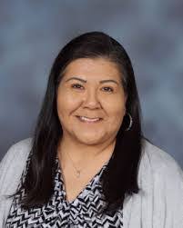 Paula Edmonds's Instagram, Twitter & Facebook