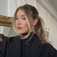 40+ "Alina Johnson" profiles