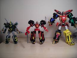 My Shiny Toy Robots: Toybox REVIEW: Tokumei Sentai Go-Busters mini-pla Go- Buster Ace