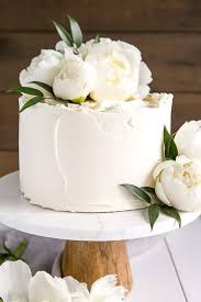 Three simple buttercream icing techniques, a love since i have no wedding cake decorating experience and little natural craftiness, my videos are geared toward helping those with limited talent figure out how to diy. Simple Wedding Cake Decorating Ideas Addicfashion