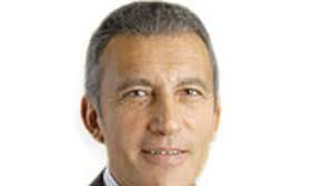 Un mal año para el “Profe” Córdoba: ahora chocó con su auto