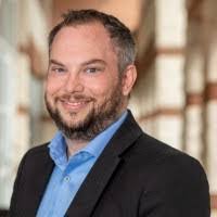 Kathy Lingo's Instagram, Twitter & Facebook