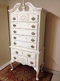 Antique White Chalk Paint Gave This Vintage Queen Anne Highboy New Life Queen Anne Furniture Distressed Furniture Painting Cherry Bedroom Furniture